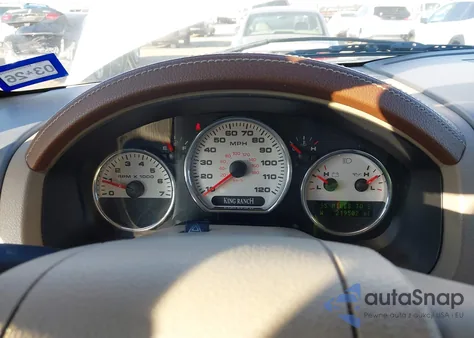 2007 Ford F-150 Lariat/Xlt from USA, damaged, VIN 1FTPW12V07KB48160